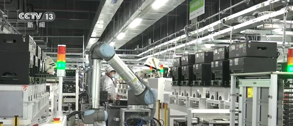 投資結構優化引領新基建浪潮 5G、數據中心等信息類新型基礎設施投資增長13.1%的技術服務驅動力